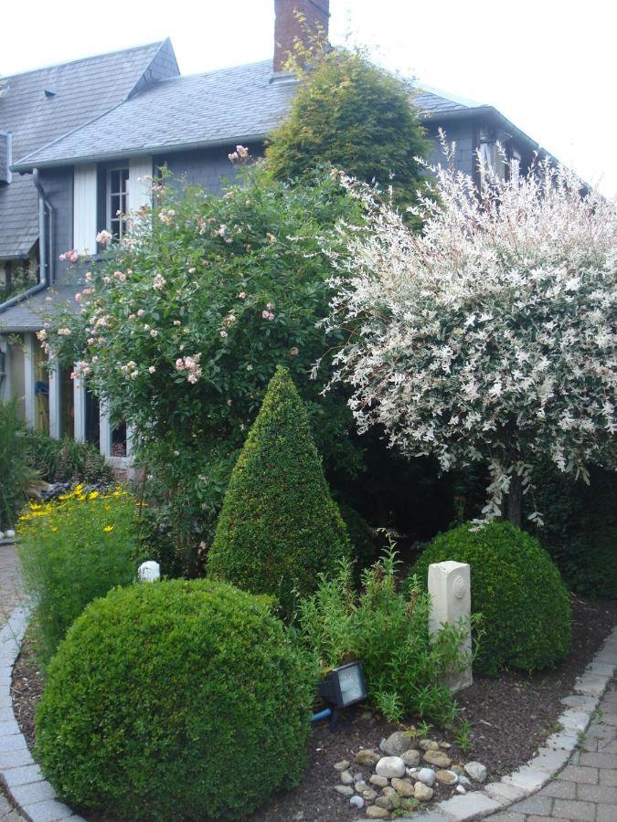 Au P'Tit Jardin Hotel Saint-Sylvestre-de-Cormeilles Luaran gambar